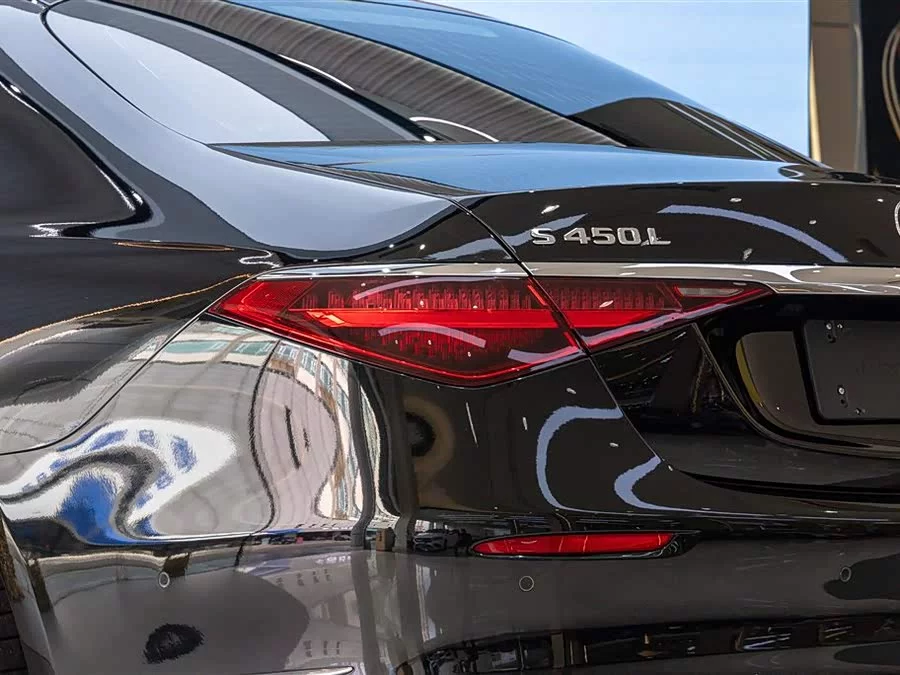 Mercedes Benz S class