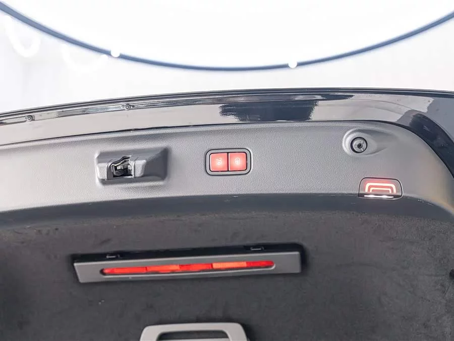 Mercedes Benz S class