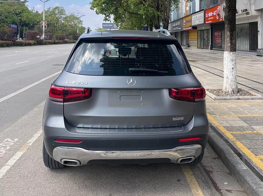 Mercedes Benz GLB