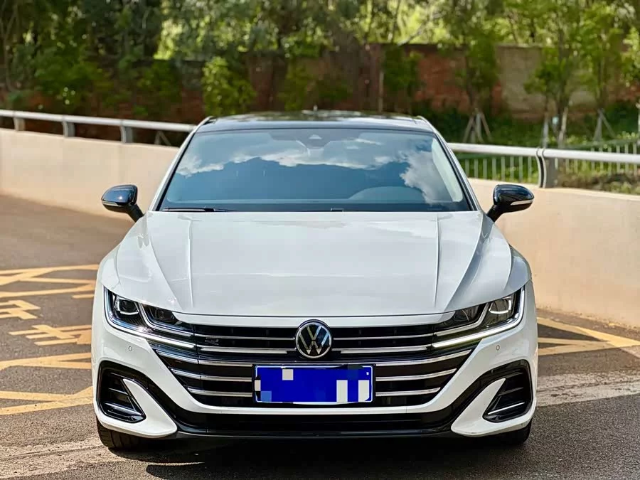 Volkswagen FAW- CC