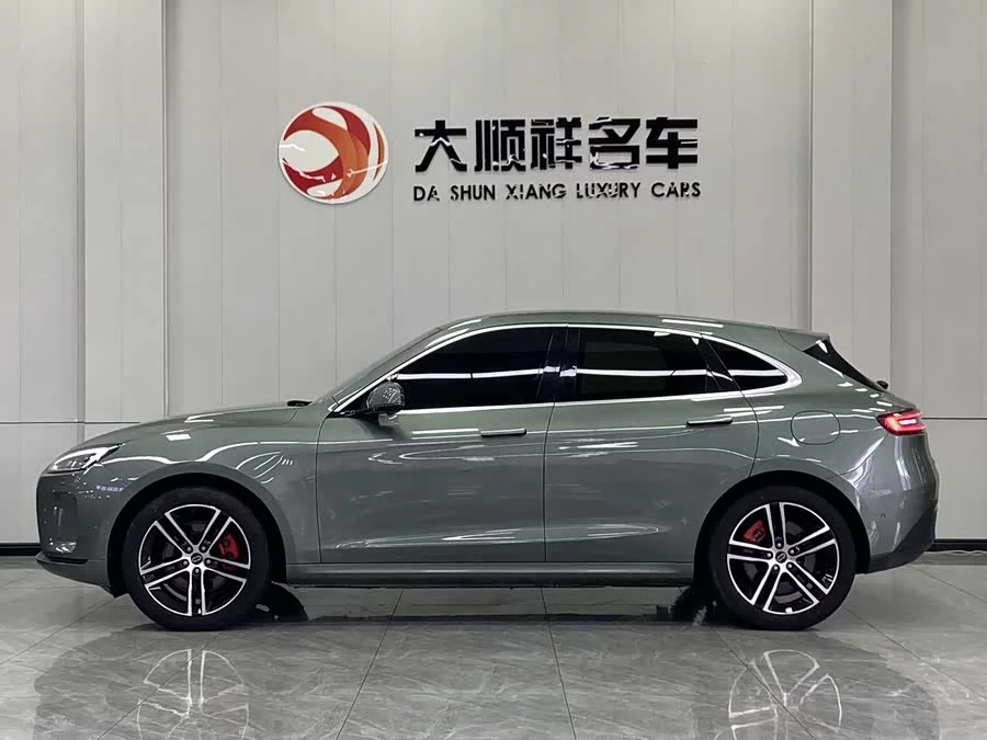 AITO Wenjie M5