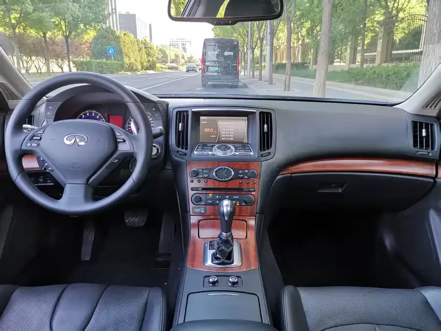 Infiniti G Series