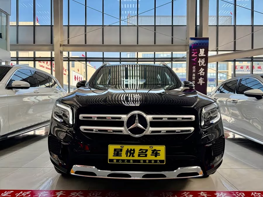 Mercedes Benz GLB