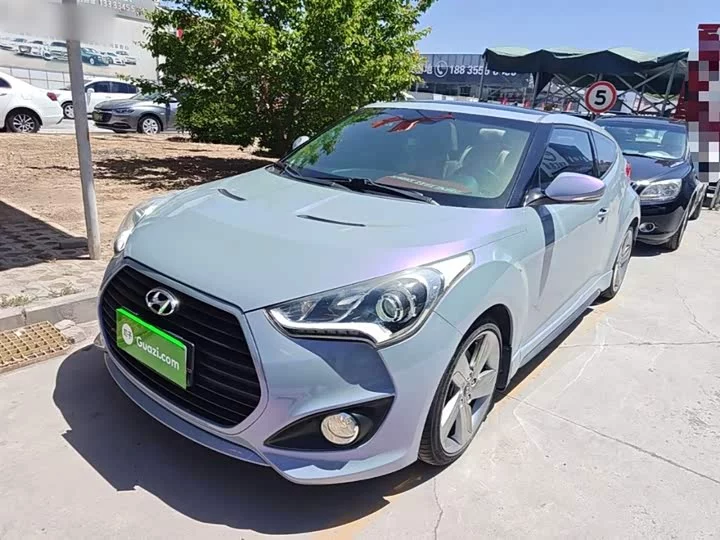 Hyundai Veloster