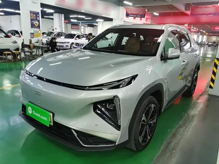Geely Galaxy L7