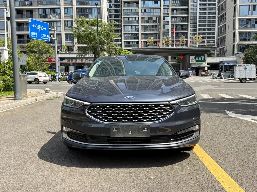 Ford Taurus