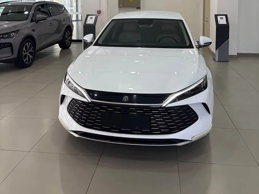 BYD Qin L