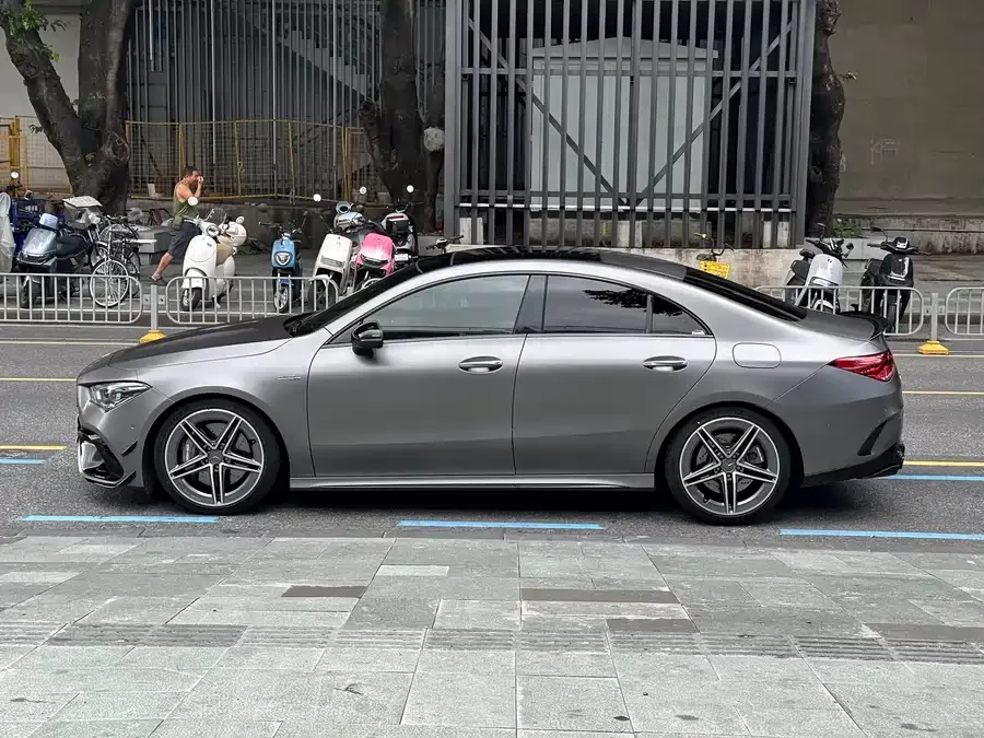 Mercedes Benz CLA AMG