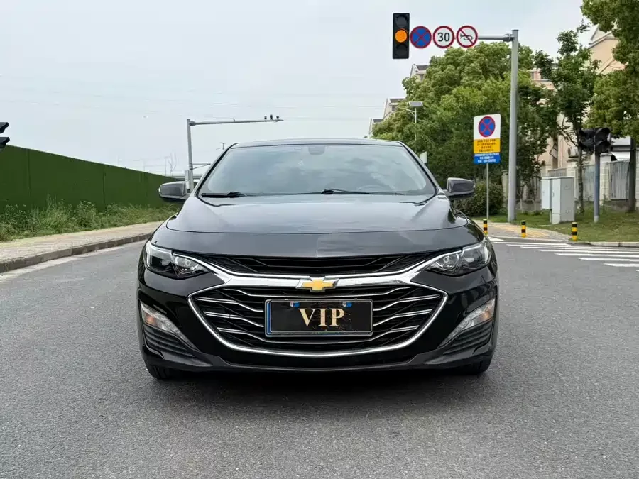 Chevrolet Malibu XL
