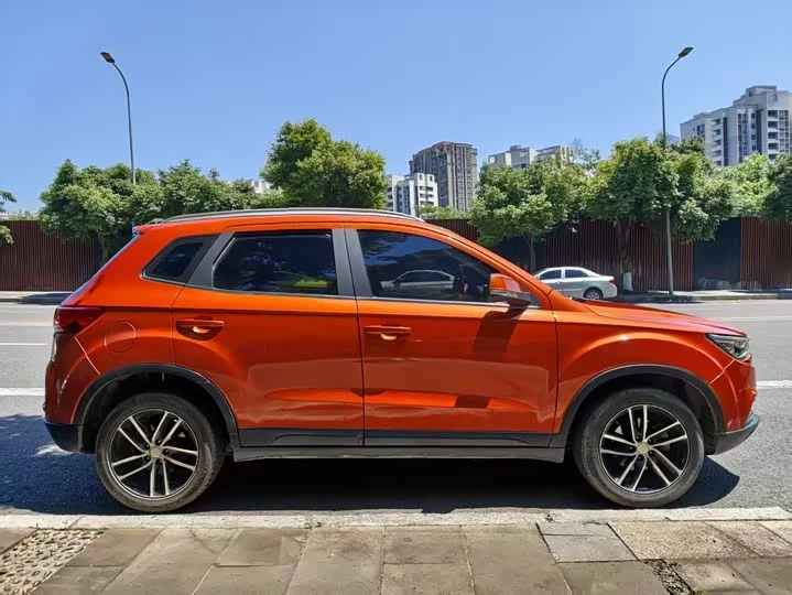 FAW Besturn X40