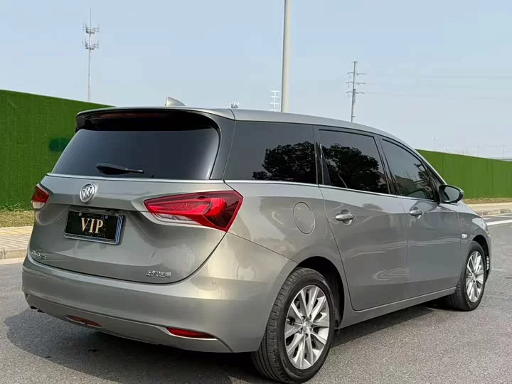Buick GL6