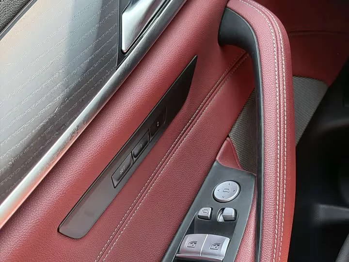 BMW 5 Series New Energy