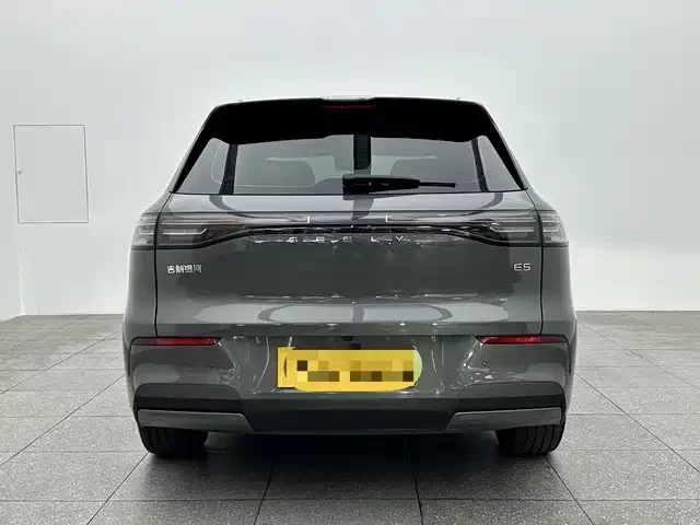 Geely Galaxy E5