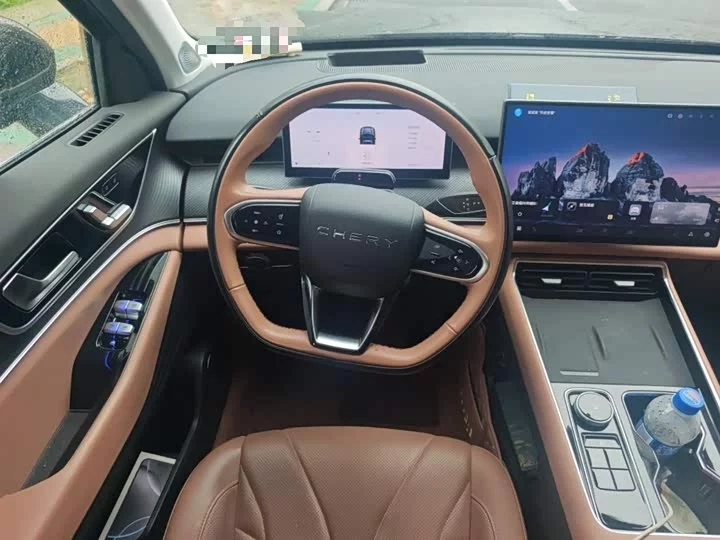 Chery Tiggo 8L