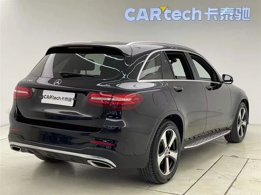 Mercedes Benz GLC