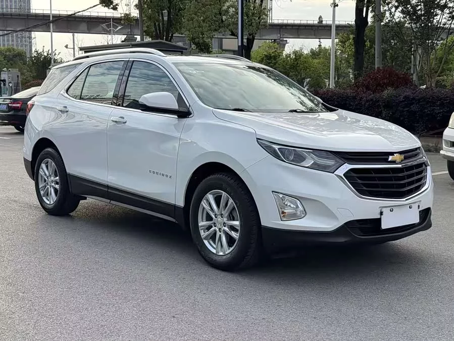 Chevrolet Explorer