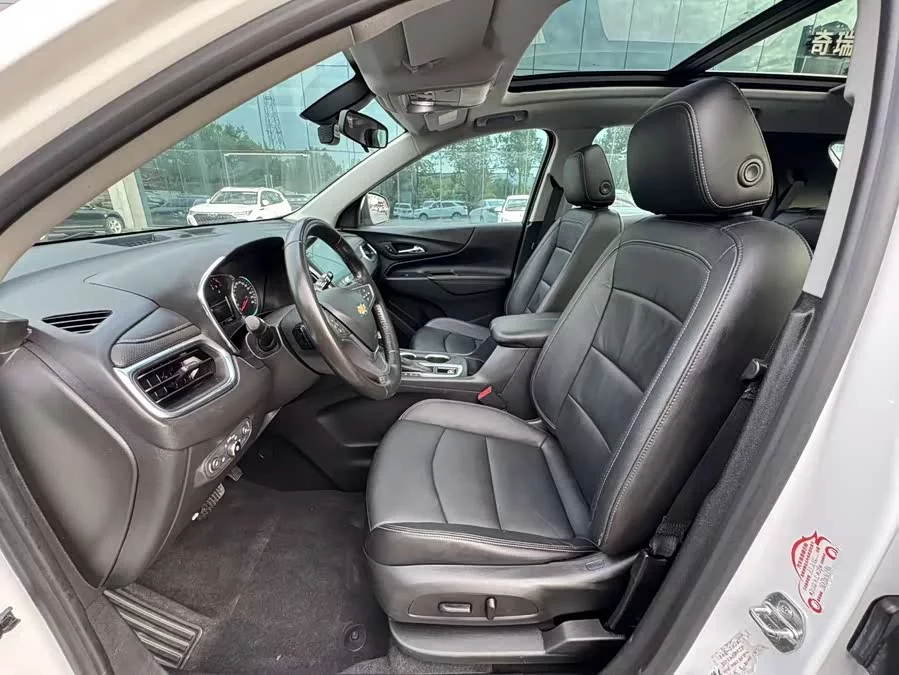Chevrolet Explorer