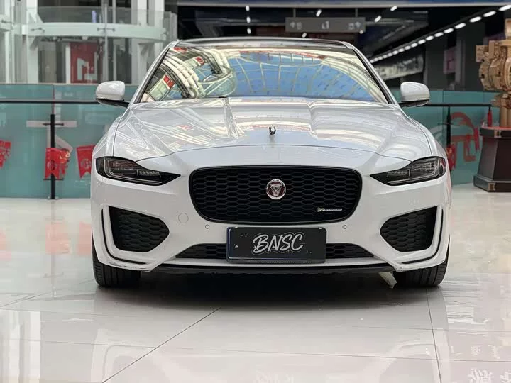 Jaguar XEL