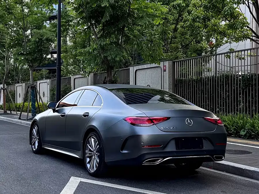 Mercedes Benz CLS