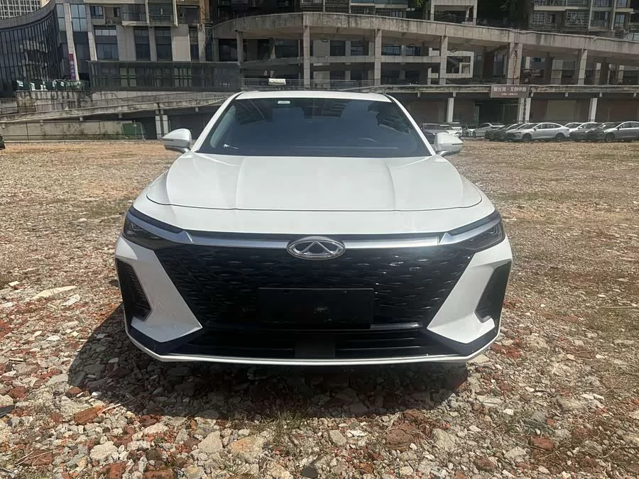 Chery Arrizo 8