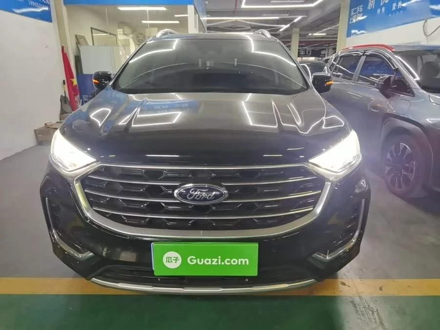 Ford Edge