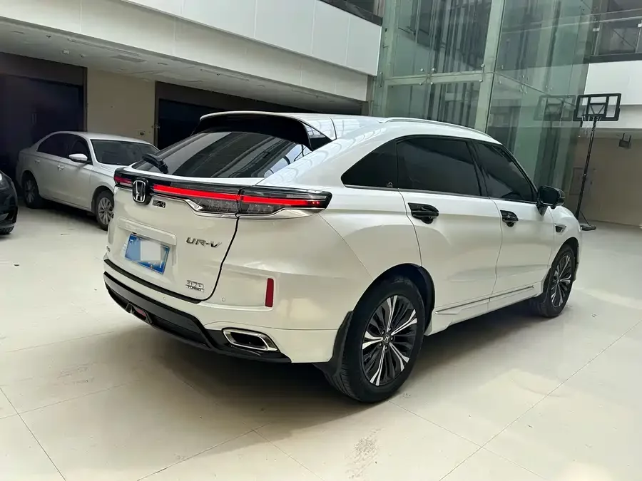 Honda UR-V