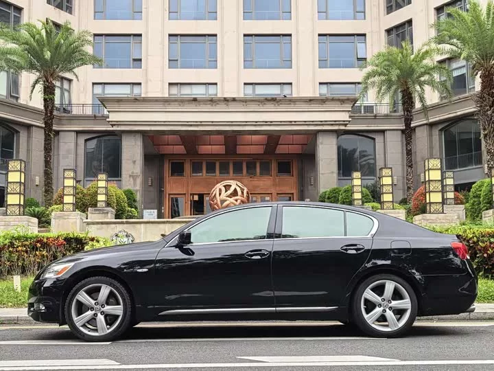 Lexus GS