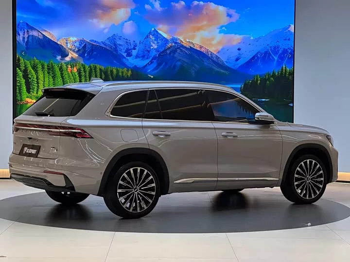 Geely Xingyue L