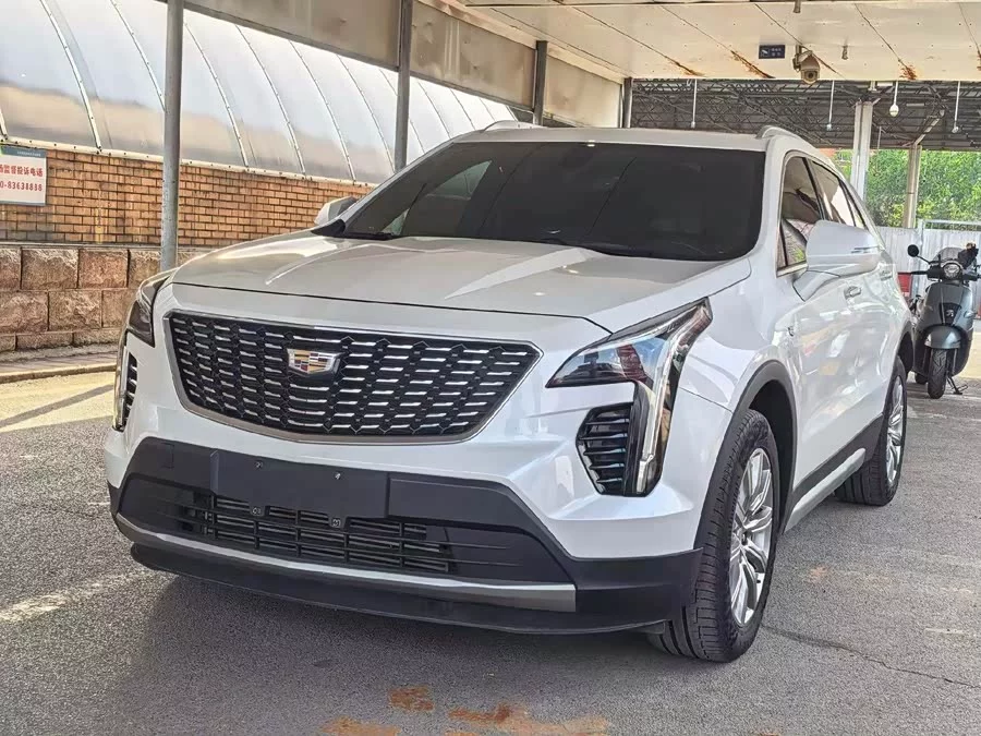 Cadillac XT4