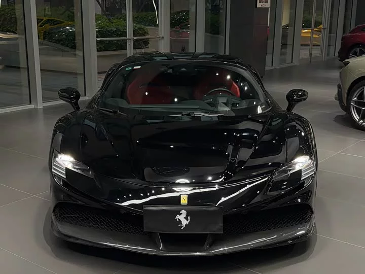 ferrari SF90