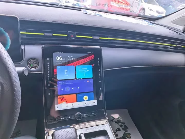 Roewe RX5