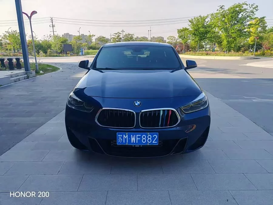 BMW X2