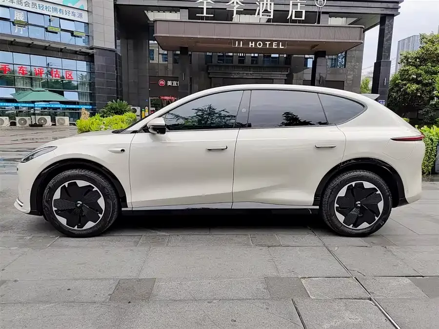 Zhiji LS7