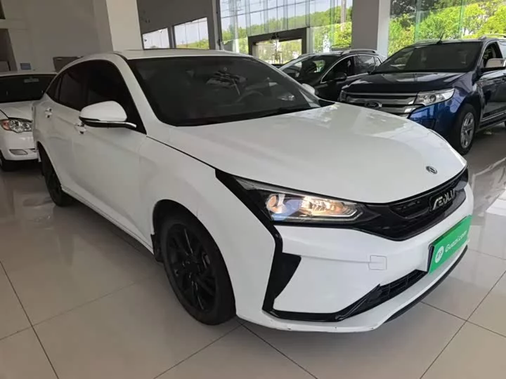 Dongfeng Yixuan
