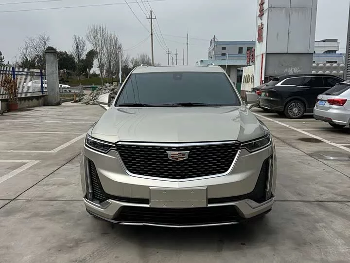 Cadillac XT6