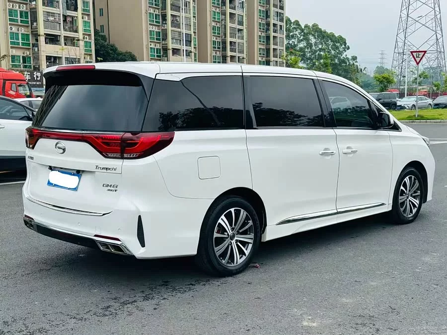 GAC Trumpchi M8