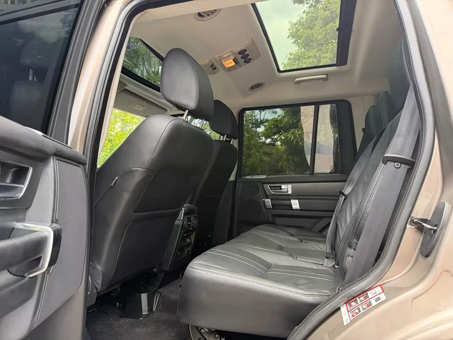 Land Rover finds
