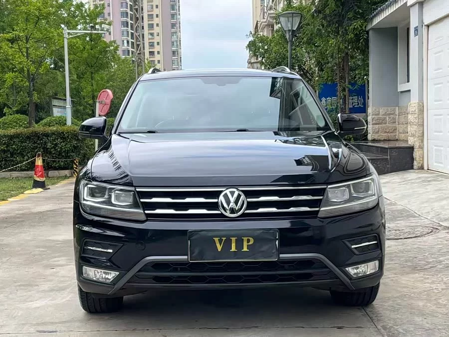 Volkswagen Tiguan L