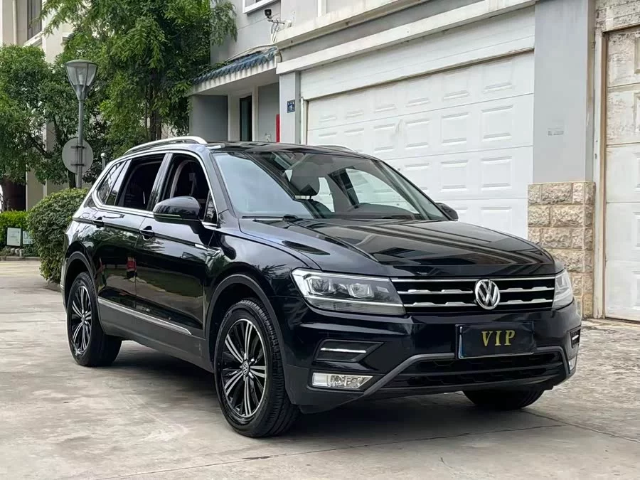 Volkswagen Tiguan L