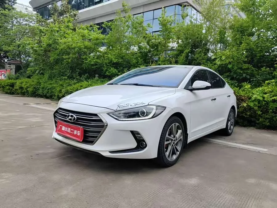 Hyundai elantra