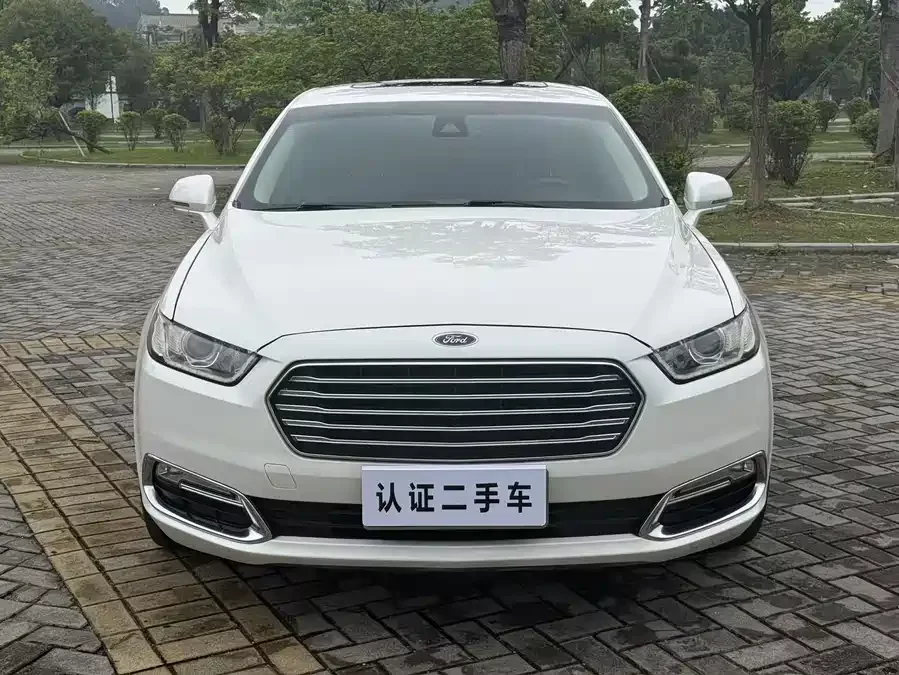 Ford Taurus