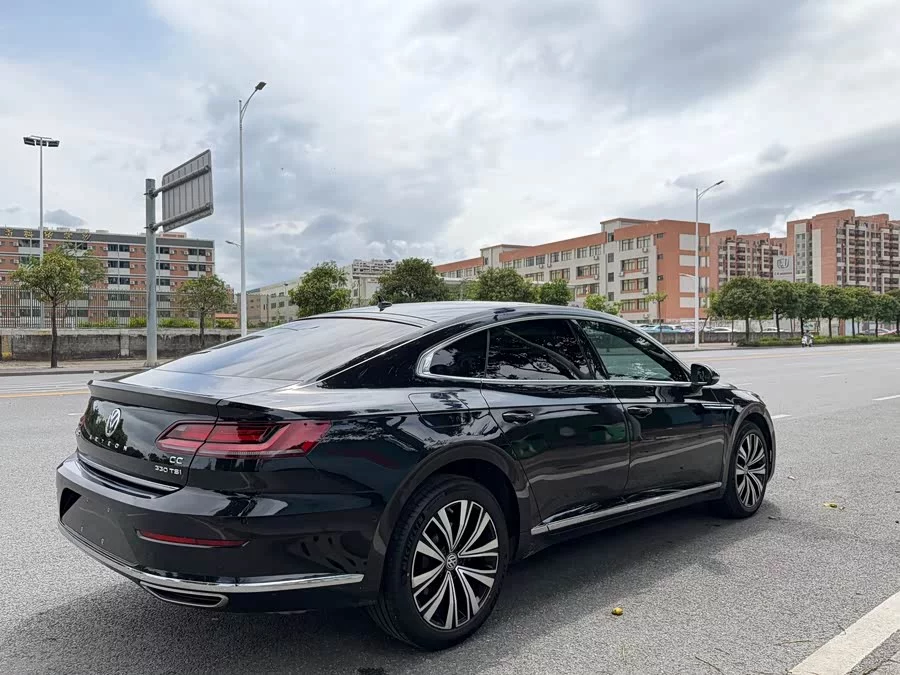 Volkswagen FAW- CC