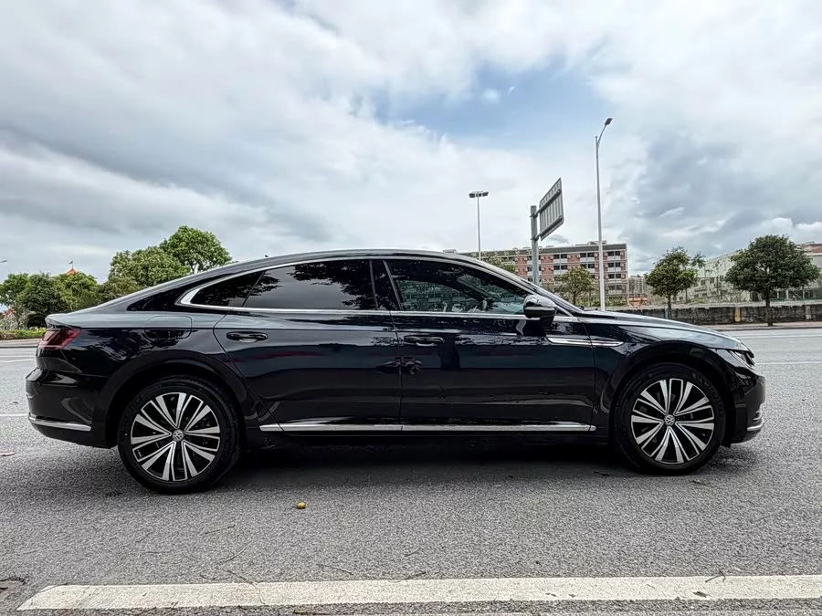 Volkswagen FAW- CC