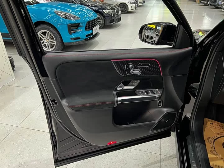 Mercedes-Benz GLB AMG