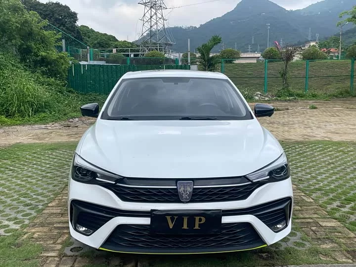 Roewe i5
