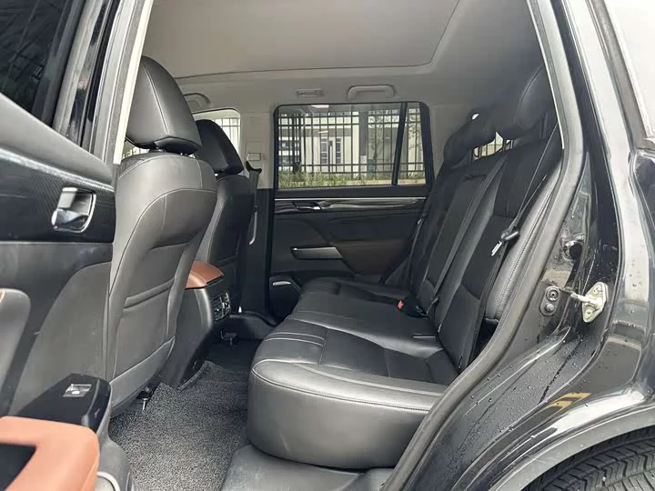 GAC Trumpchi GS7