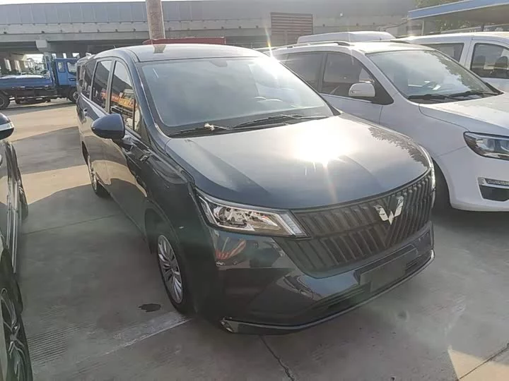 Wuling Jiachen