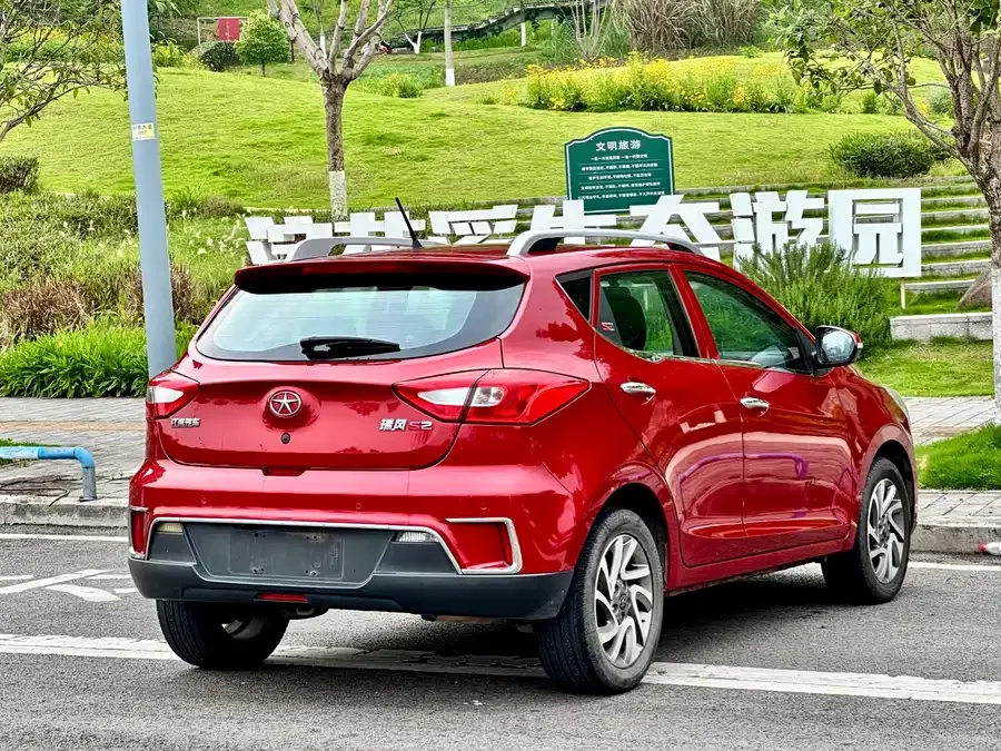JAC Group Ruifeng S2