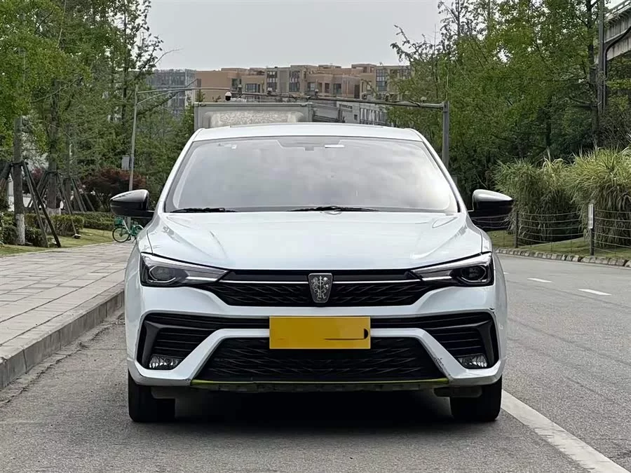 Roewe i5