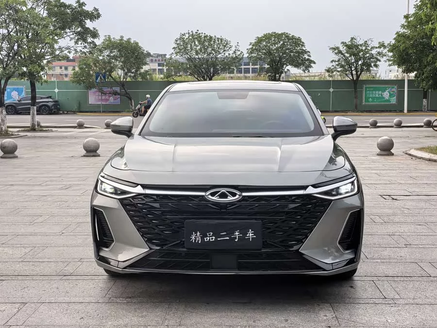 Chery Arrizo 8
